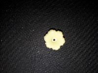 Kralenboom kunststof bloem 11 geel 1 cm zakje inhoud 10 stuks